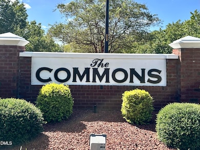 303 Commonsgate Dr, Goldsboro, NC 27530 - photo 3