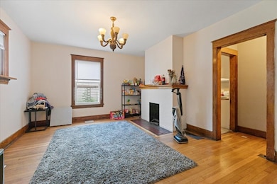 1117 Foster St unit 1, Evanston, IL 60201 - photo 5