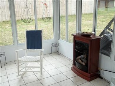 104 Village Dr, Frankfort, KY 40601 - photo 5