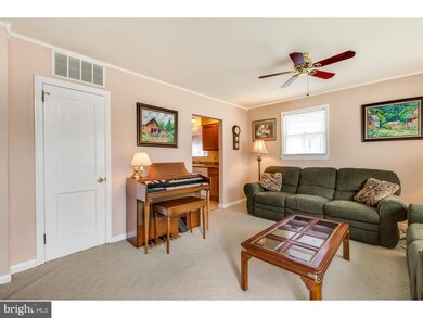 unlisted-address, Maple Shade, NJ 08052 - photo 5