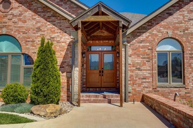 4807 Rolling Hills Dr-5