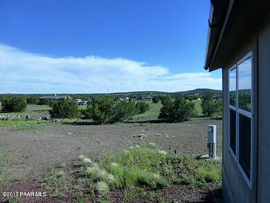 655 W Couchman Trail, Ash Fork, AZ 86320 - photo 3