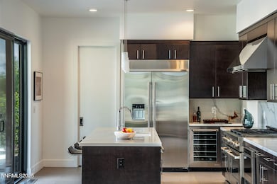 37-web-or-mls-310 James Canyon Loop-37
