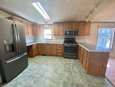 584 Snow Hill Rd, New Gloucester, ME 04260 - photo 4