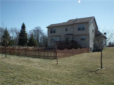 11827 Gold Fields Dr, Grand Ledge, MI 48837 - photo 2