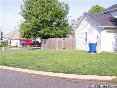 5908 Lake Huron Ct, Louisville, KY 40291 - photo 2