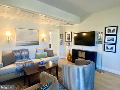 unlisted-address, Arlington, VA 22201 - photo 4