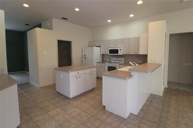 6291 Aventura Dr, Sarasota, FL 34241 - photo 2