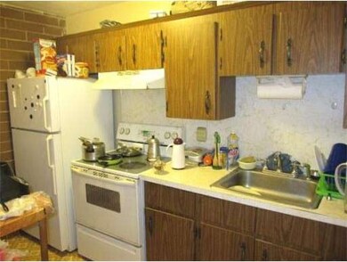 Sagamore Place Condominiums unit 703, Quincy, MA 02171 - photo 3