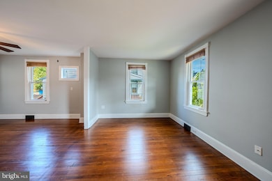 404 Center St, Kennett Square, PA 19348 - photo 6