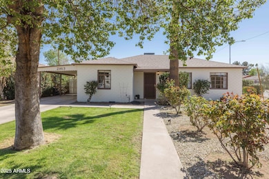 2163 W Flower St-0654