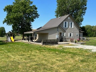 9060 S 700 E, Amboy, IN 46911 - photo 2