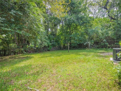 223 SE 9 St, Gainesville, FL 32601 - photo 3