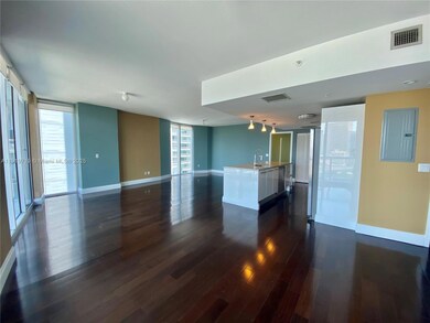 185 SW 7th St unit 2011, Miami, FL 33130 - photo 3