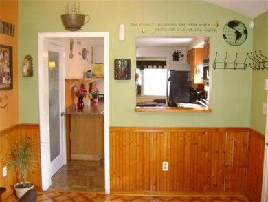 89 Atlanta St, Haverhill, MA 01832 - photo 3