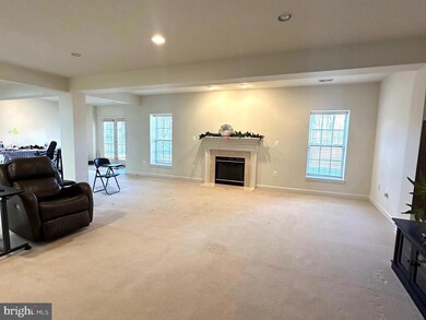 5814 Marietta Station Dr, Glenn Dale, MD 20769 - photo 3