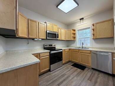 905 7th St NE, Devils Lake, ND 58301 - photo 5