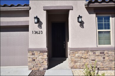 13623 Lawkland St, Horizon City, TX 79928 - photo 4