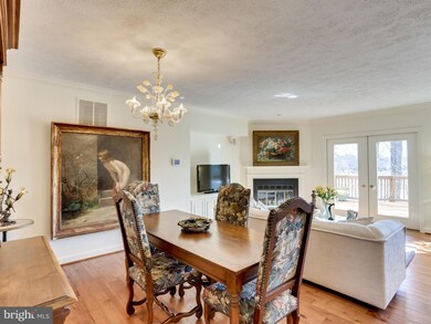 15775 Widewater Dr, Dumfries, VA 22025 - photo 2