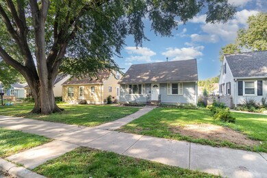 4424 Clinton Ave, Minneapolis, MN 55419 - photo 2