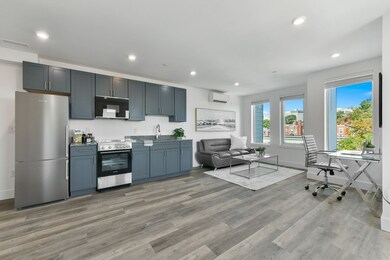 585 Essex St unit 516, Lynn, MA 01901 - photo 3