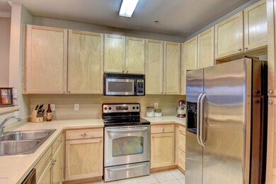 2820 Bloomfield Ln Unit 207-print-004-38