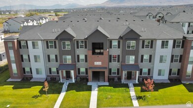 3635 W 1500 N unit P203, Lehi, UT 84043 - photo 2