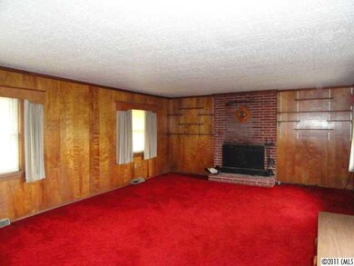 146 Hugo Ln, Statesville, NC 28677 - photo 4