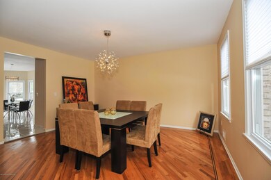 005_Dining Room