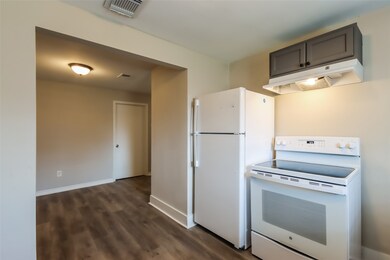 2457 Druid St, Houston, TX 77091 - photo 7