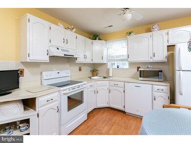 3 Kelly Dr, Woodbury, NJ 08096 - photo 2