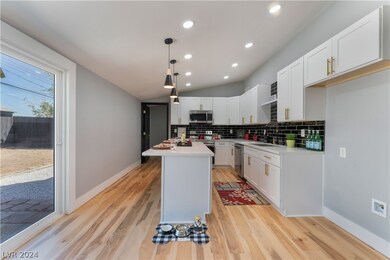 1936 Caballero Way, Las Vegas, NV 89169 - photo 2