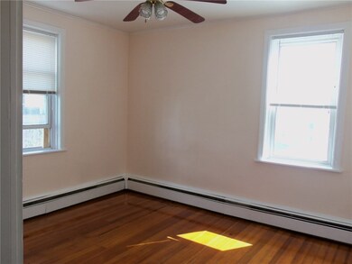 85 Marchant St unit 1, Newport, RI 02840 - photo 5