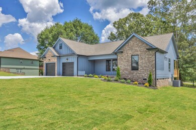 32 Seven Pines Ln, Chickamauga, GA 30707 - photo 5