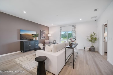 3160 Viridian Cir, West Melbourne, FL 32904 - photo 4