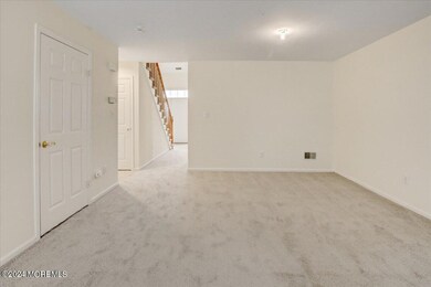 09-Dining Room