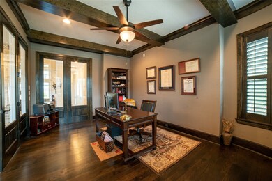 1602 Monarch Oaks St, Houston, TX 77055 - photo 3