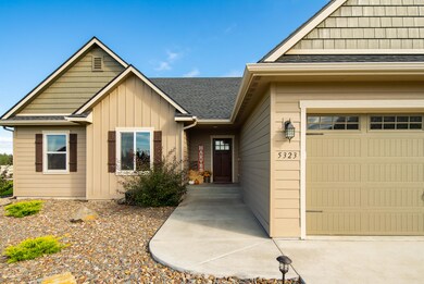 rlmillerphoto_5323_E_Apple_Tree(54)