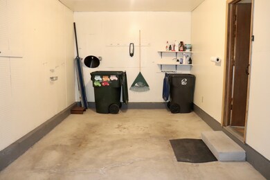 2413 N Metropolitan Ave, Waukegan, IL 60087 - photo 5