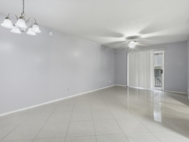 4859 Cedar Springs Rd unit 139, Dallas, TX 75219 - photo 7