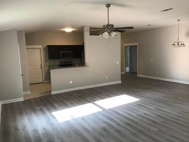 49F063CF-3841-4C3F-9E7B-1D28A8AEE813