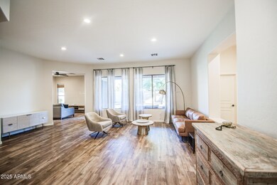 LIVING ROOM 1