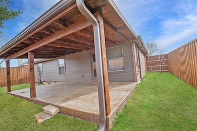 1510 Syracuse Dr, van Alstyne, TX 75495 - photo 3