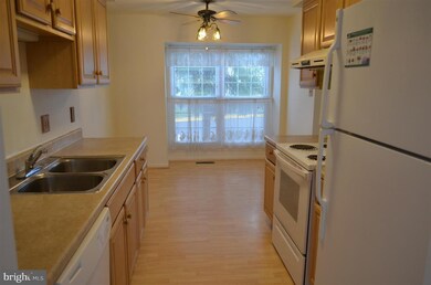 29 Gravenhurst Ct, North Potomac, MD 20878 - photo 6