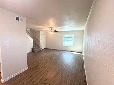 1505 W Pearl St unit 6, Granbury, TX 76048 - photo 3