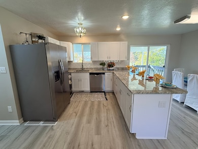 1155 W 2200 N, Layton, UT 84041 - photo 4