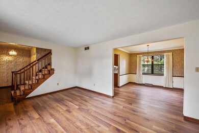 LIVING ROOM INTO DINING ROOM