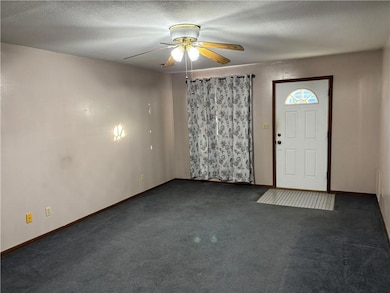 603 E Beth St, Lansing, KS 66043 - photo 3
