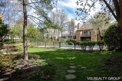 10-web-or-mls-300-farington-blvd