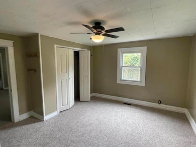 220 N Adams St, Bloomington, IN 47404 - photo 6